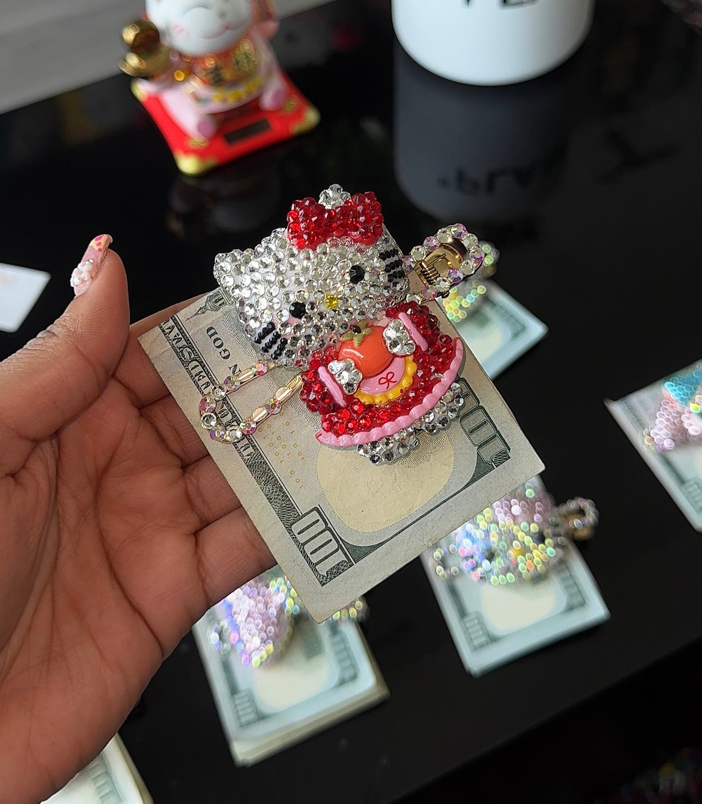 HK Kimono Clip