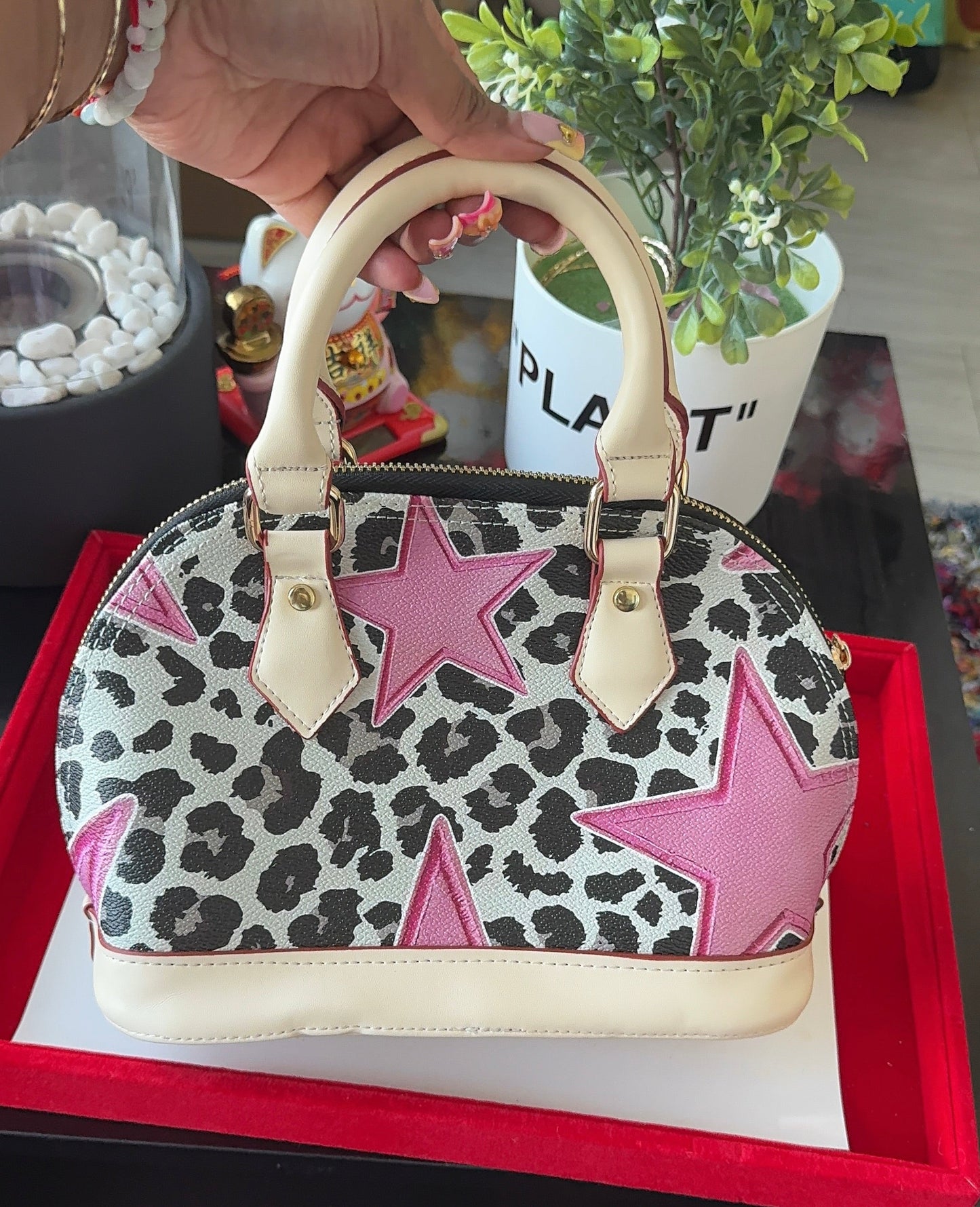 Cheetah Pink Star Shell Bag