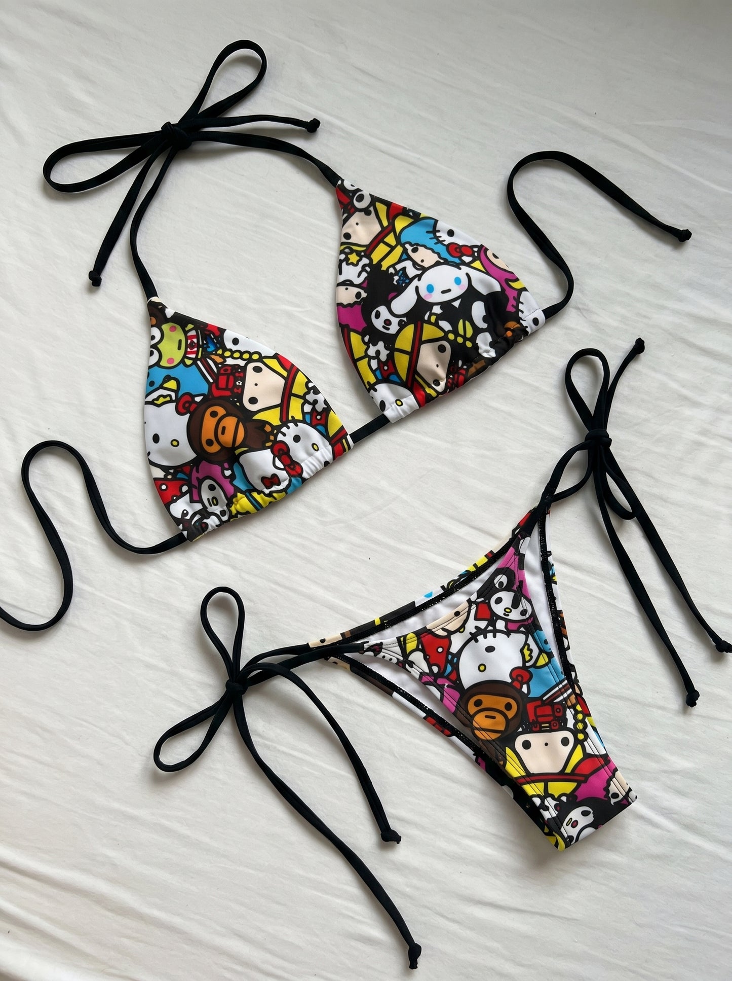 HK & Friend Figures Bikini